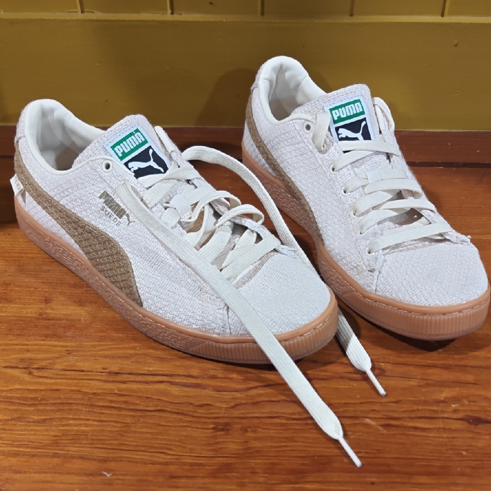 Puma White and Tan Textured Sneakers